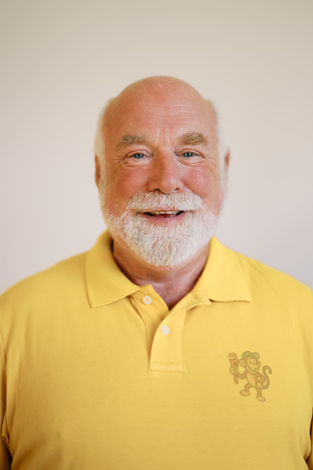 Portrait of Pat, master plumber with 47 years of experience at Rapid Water Heater